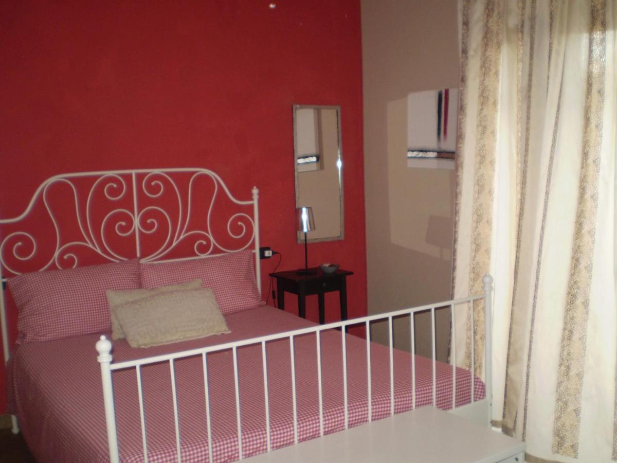 Il Giardino Di Emilio Bed & Breakfast Marrubiu Room photo